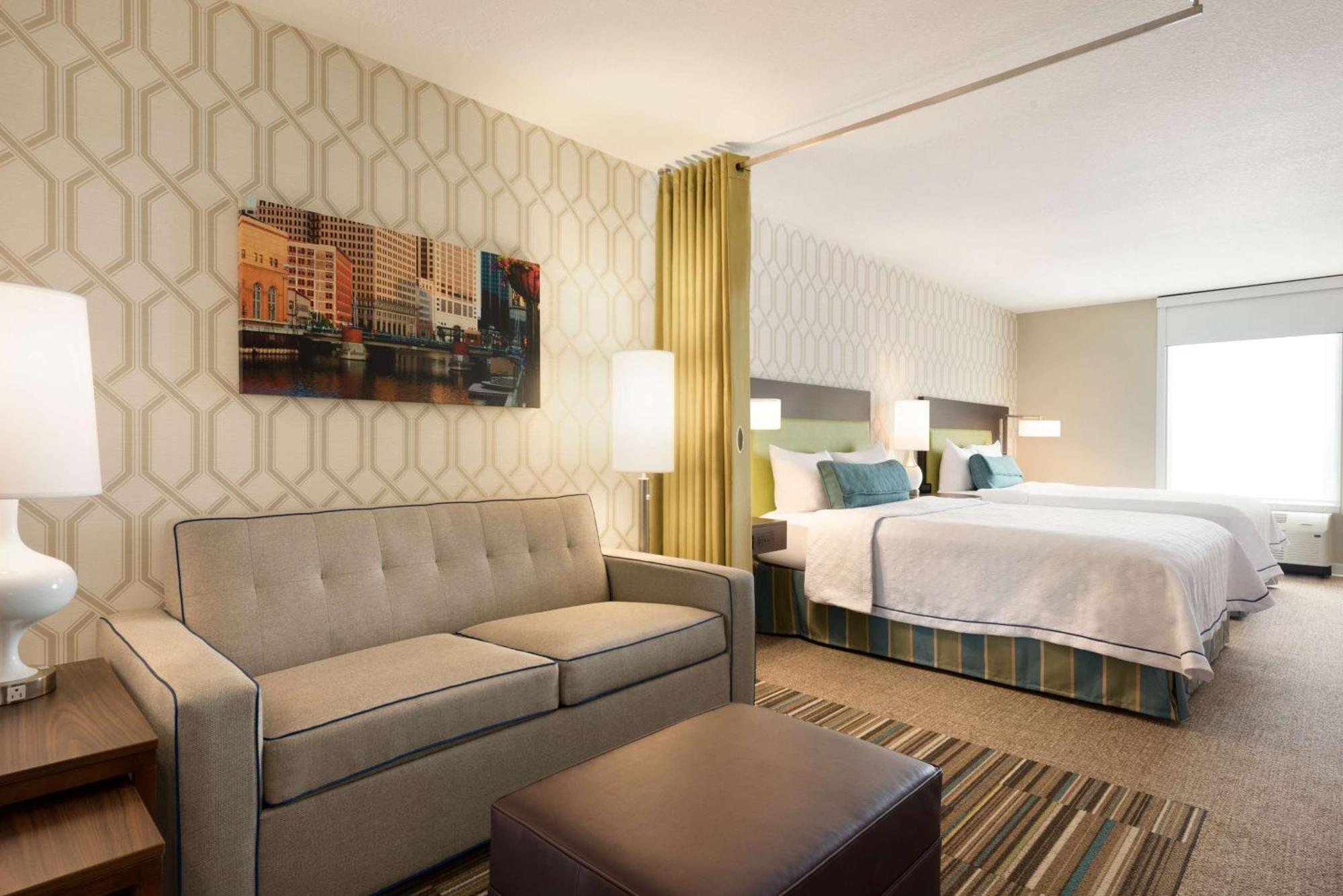 Home2 Suites By Hilton Milwaukee Brookfield Waukesha Bagian luar foto